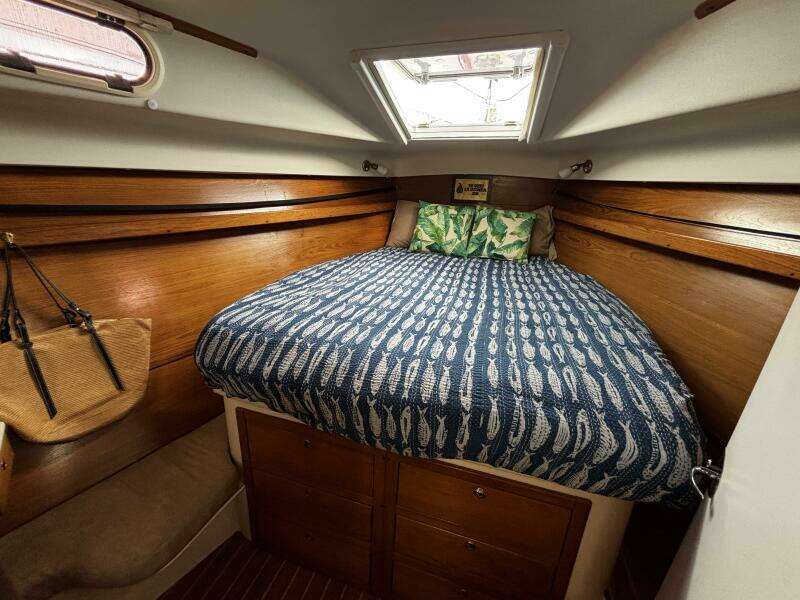 2005 Catalina Morgan 440