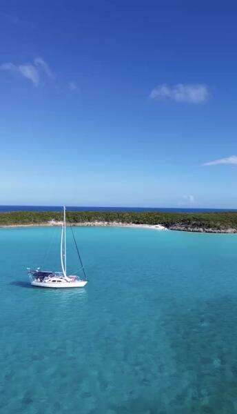 2005 Catalina Morgan 440