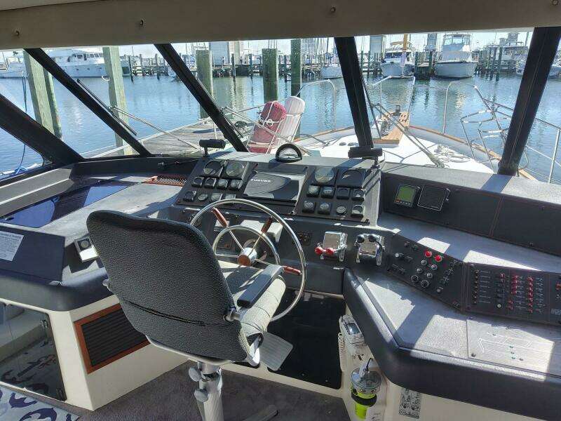 1991 Bayliner 4588 Pilothouse Motoryacht