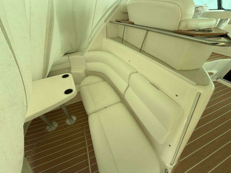 2008 Tiara Yachts 4300 Sovran