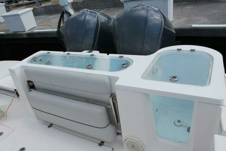 2018 Sea Fox 328 Commander