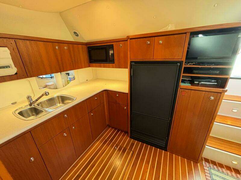 2002 Tiara Yachts 4100 Open
