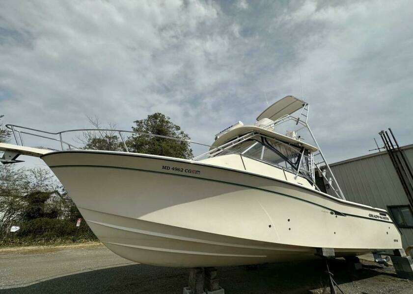 2014 Grady-White Express 330