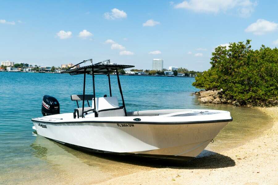 1980 Mako 214 Walkaround