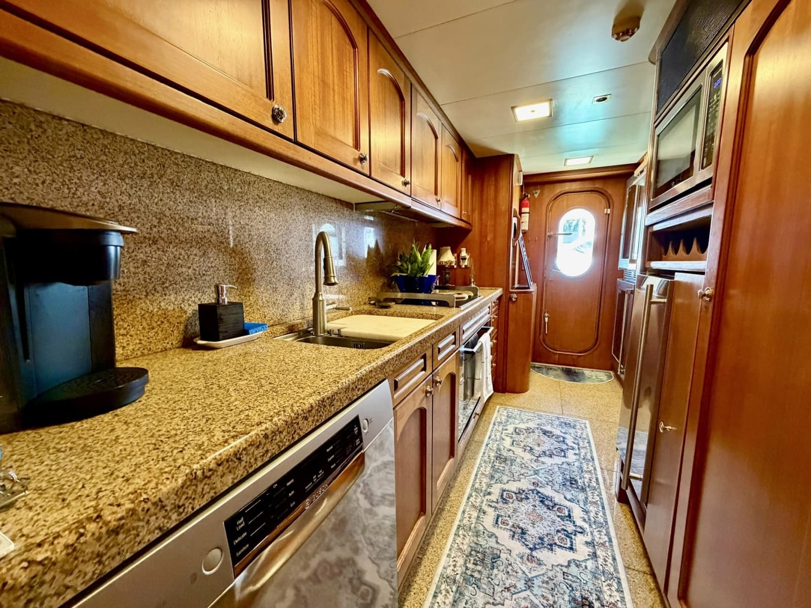 1989 Moonen Long Range Cruiser