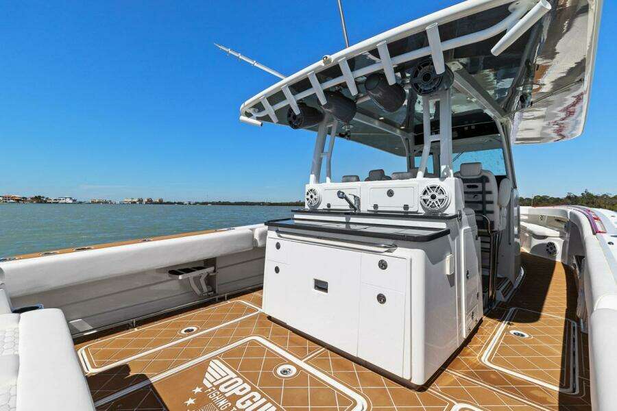 2019 Hydra-Sports 4200 Siesta