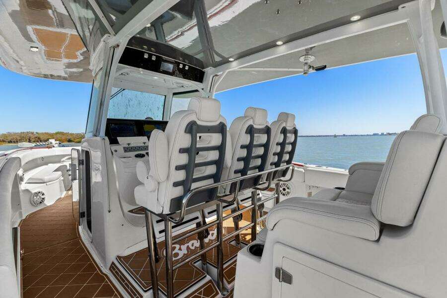 2019 Hydra-Sports 4200 Siesta