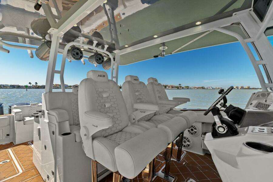 2019 Hydra-Sports 4200 Siesta