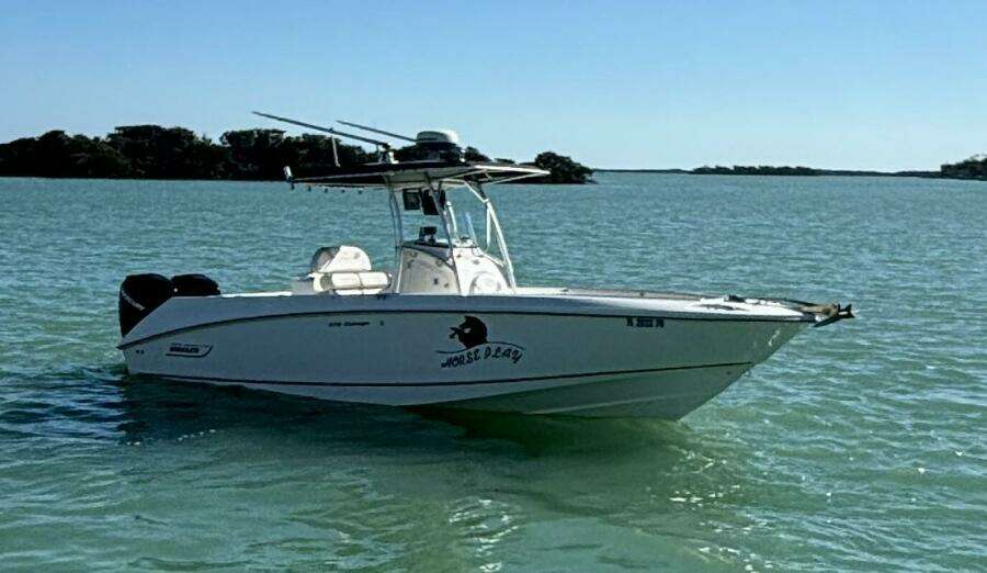 2006 Boston Whaler 270 Outrage