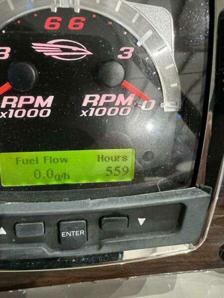 2008 Chaparral 350 Signature