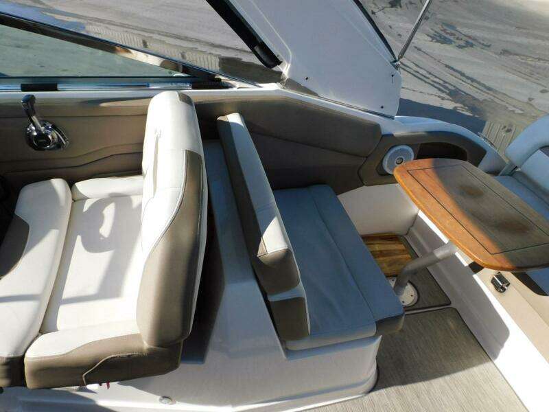 2019 Regal 28 Express