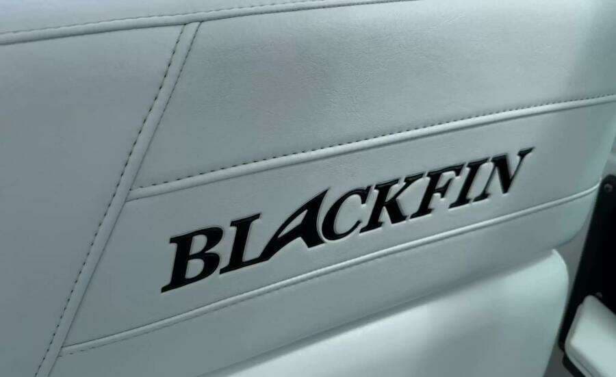 2020 Blackfin 272DC