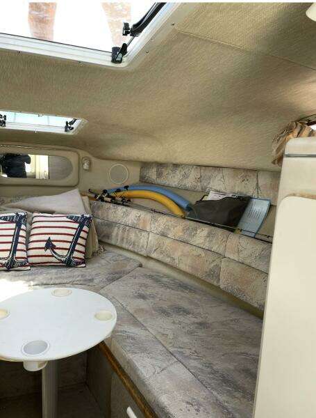 1996 Sea Ray 270 Sundancer