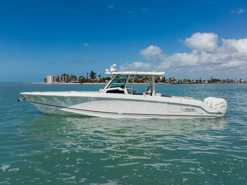 2019 Boston Whaler 380 Outrage