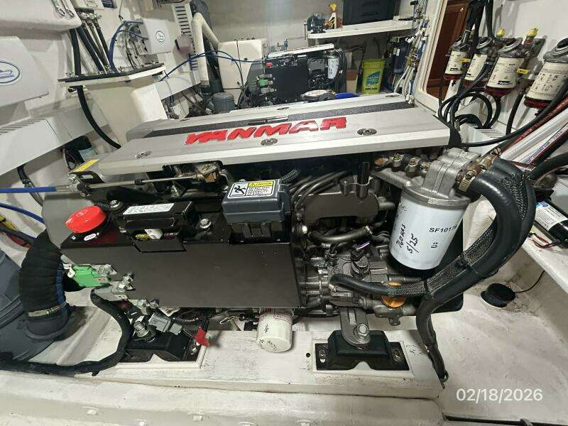 37' Great Harbour starboard main engine1