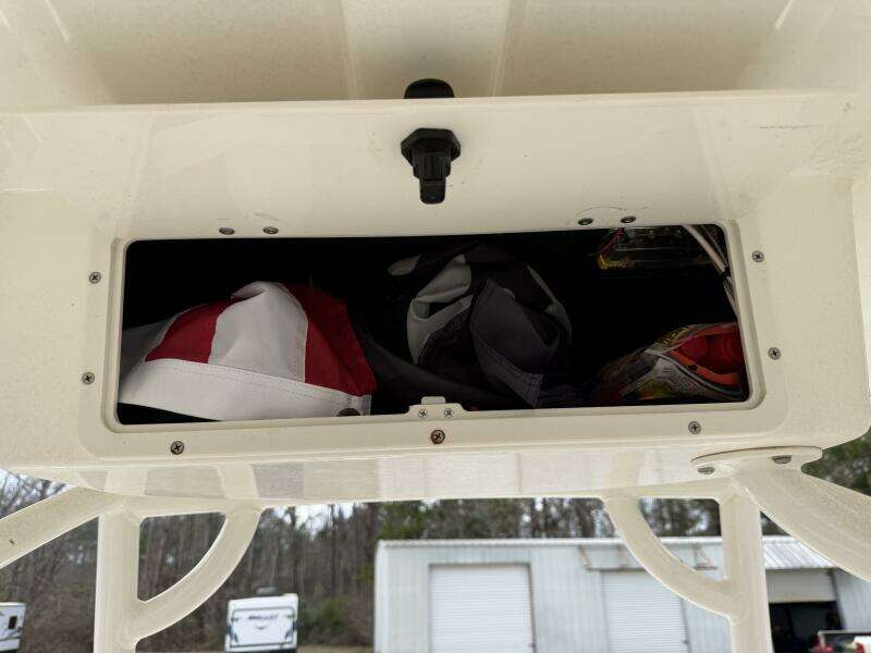 2022 NauticStar 2302 Legacy