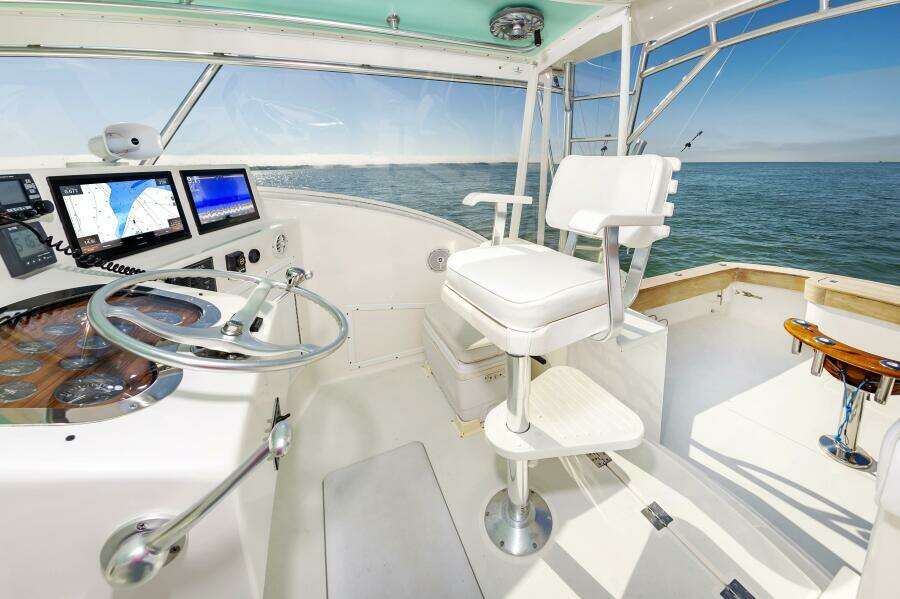 2003 Custom Carolina 40 Layton Express