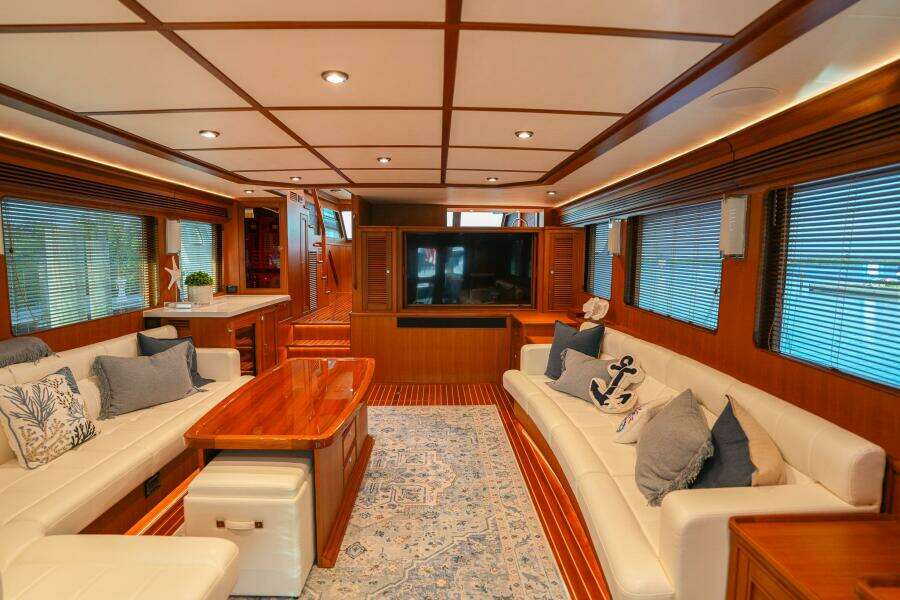 Salon Facing Forward