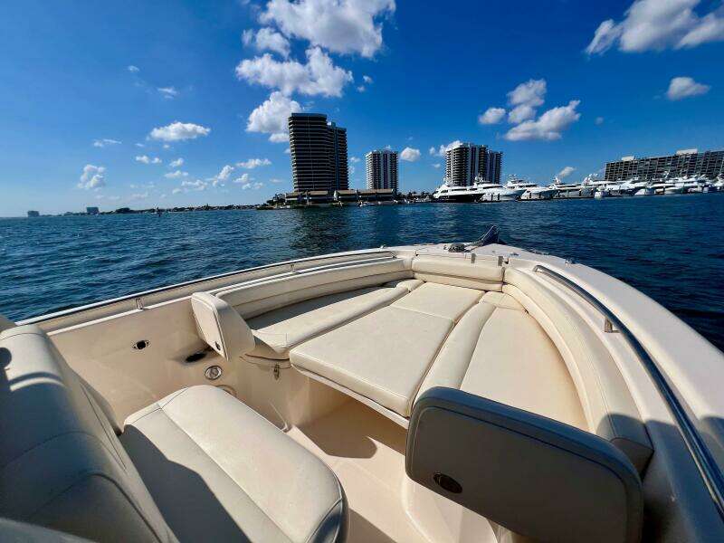 2018 Grady-White Fisherman 257