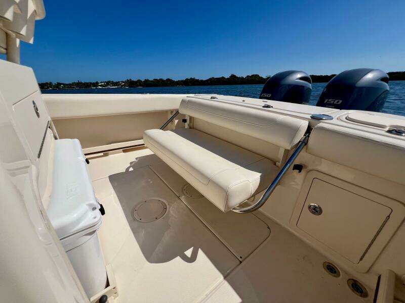 2018 Grady-White Fisherman 257