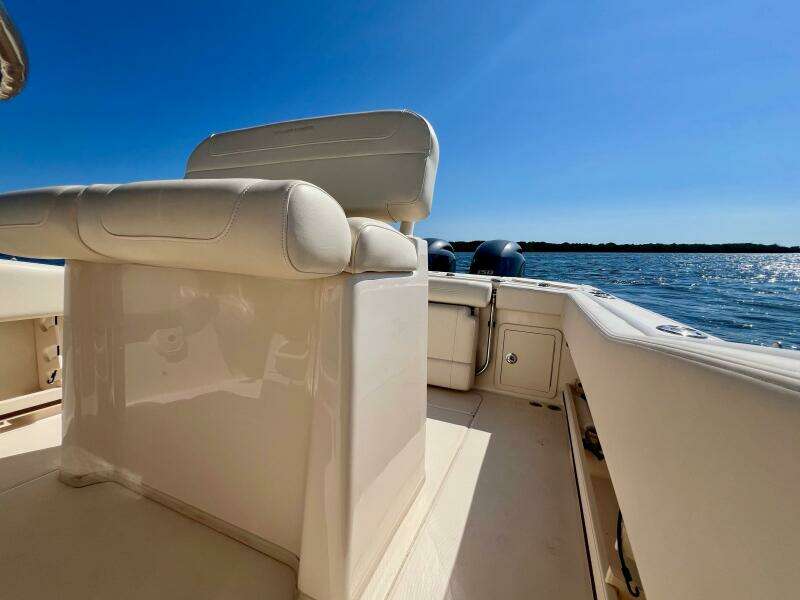 2018 Grady-White Fisherman 257