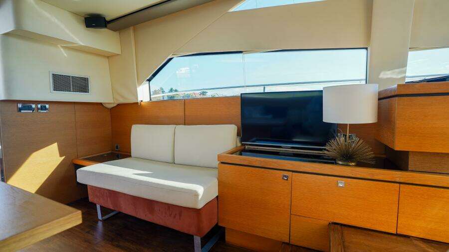 2009 Fairline 