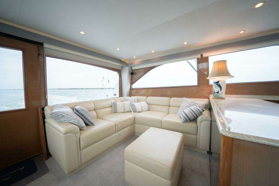 2005 Viking 52 Convertible "Aquaholic"