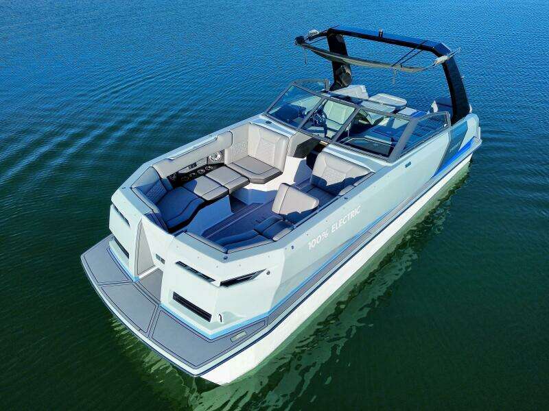 2023 Correct Craft Ingenity 23EL2 Electric Boat
