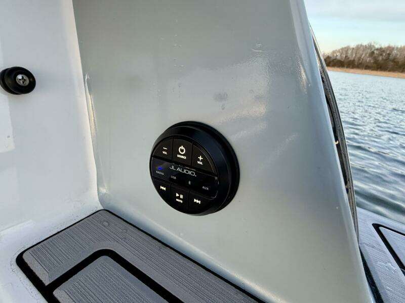 2023 Correct Craft Ingenity 23EL2 Electric Boat