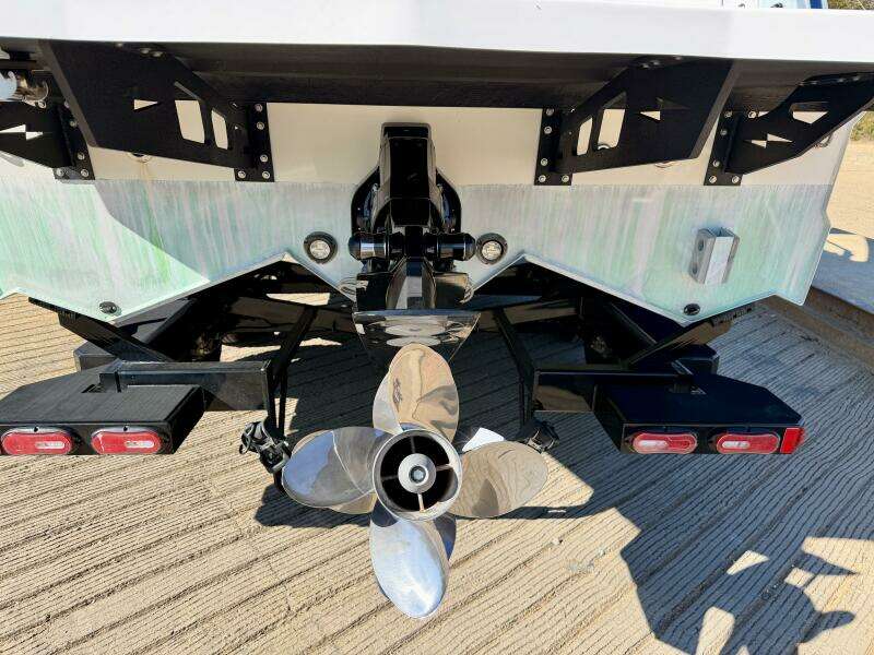 2023 Correct Craft Ingenity 23EL2 Electric Boat