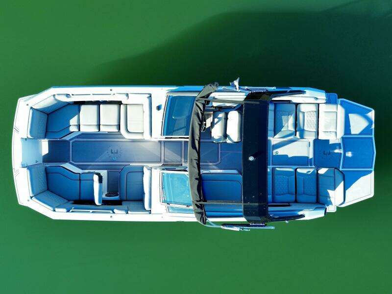 2023 Correct Craft Ingenity 23EL2 Electric Boat