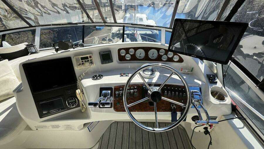 Flybridge Helm