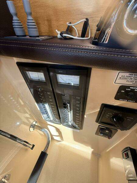 2016 Ranger Tugs R-25 SC