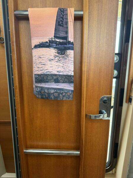 2016 Ranger Tugs R-25 SC