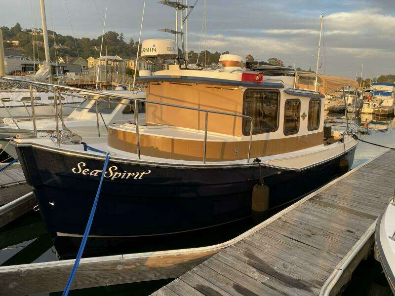 2016 Ranger Tugs R-25 SC