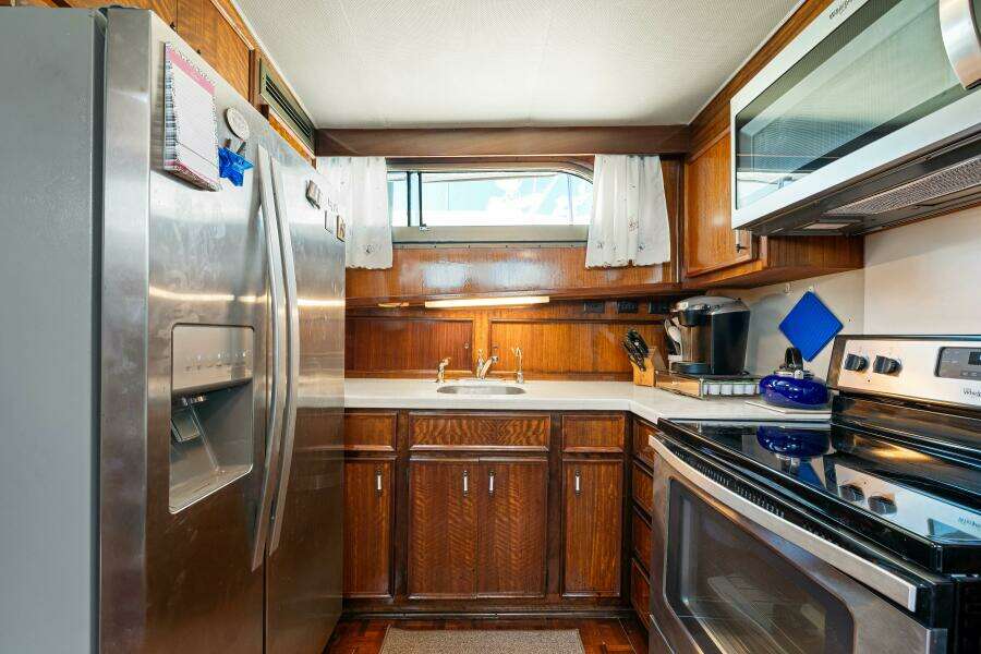 1979 Hatteras 53 Classic