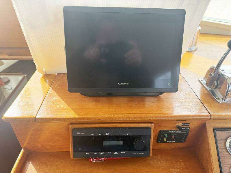 1974 Grand Banks GB42