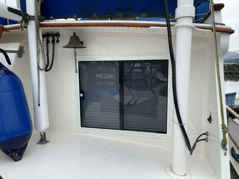 1974 Grand Banks GB42