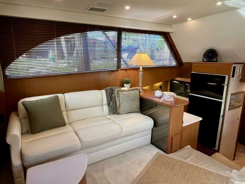 1999 Post 42 Convertible