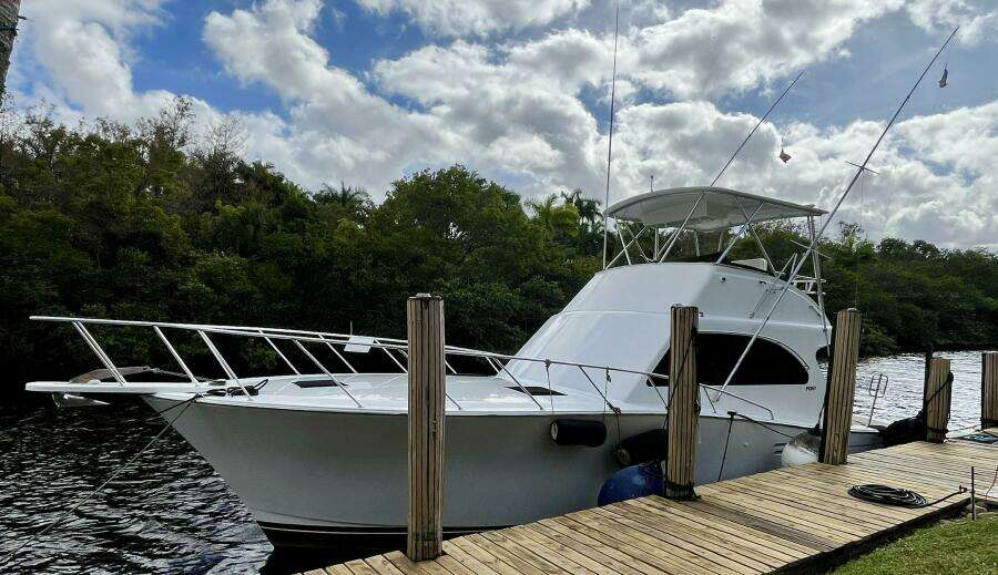 1999 Post 42 Convertible