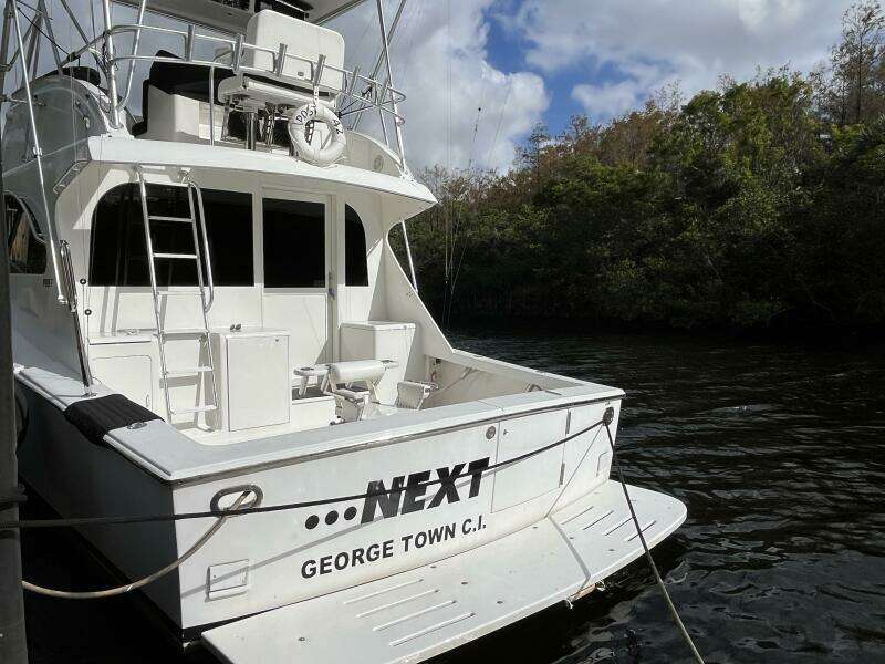 1999 Post 42 Convertible