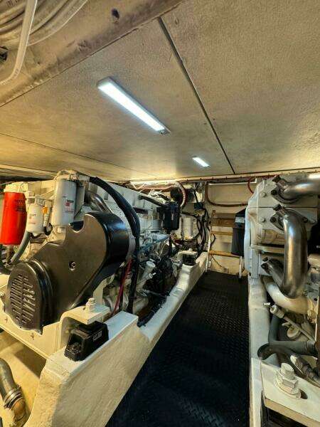 2002 Riviera 43 Flybridge - FORTUNA