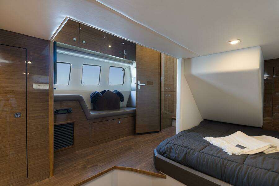 Cruisers 45 - Insieme - Stateroom