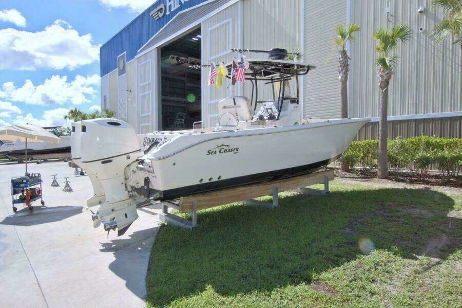 2018 Sea Chaser 27 HFC CC