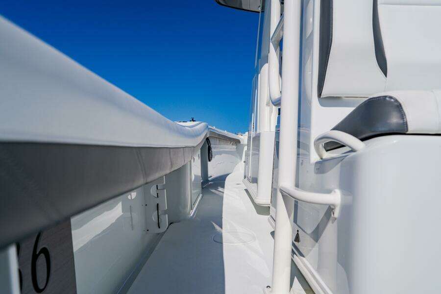 2025 Yellowfin 36 Offshore