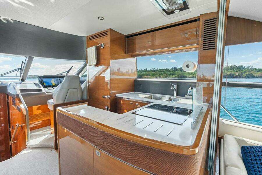 2016 Princess 60 Flybridge Motor Yacht