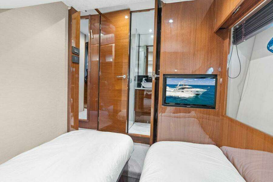 2016 Princess 60 Flybridge Motor Yacht