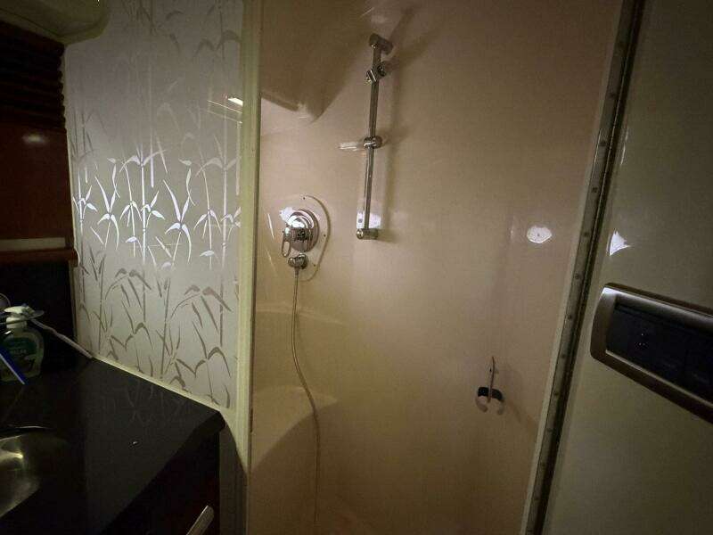 2004 Sea Ray 500 Sundancer