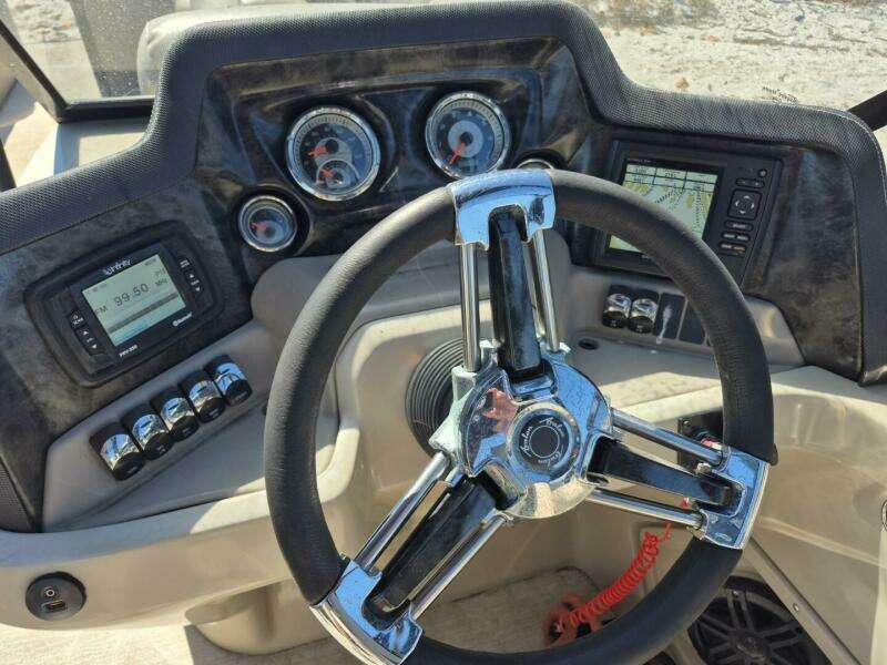 2017 Avalon 2785 Catalina QL