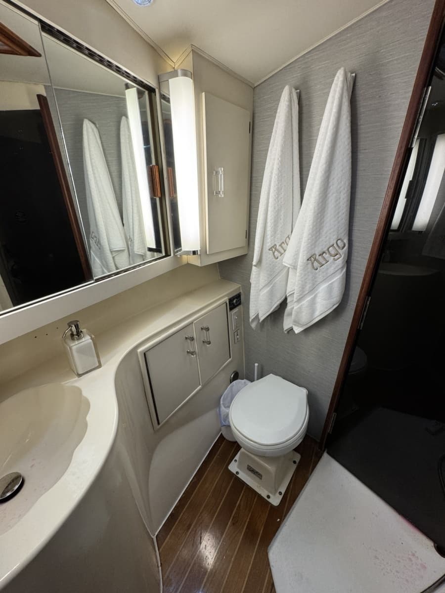 1988 Ocean Yachts 44 SS